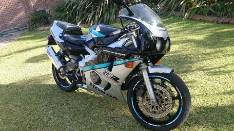 1992 Honda CBR 400 RR CASTEC GULL ARM FOR SALE!! 33K