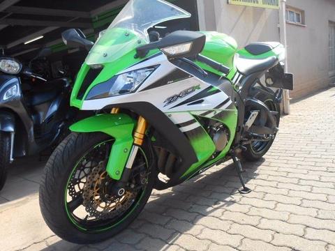 2015 Kawasaki ZX10 30th Anniversary Edition