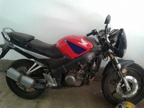 2005 Honda CBR