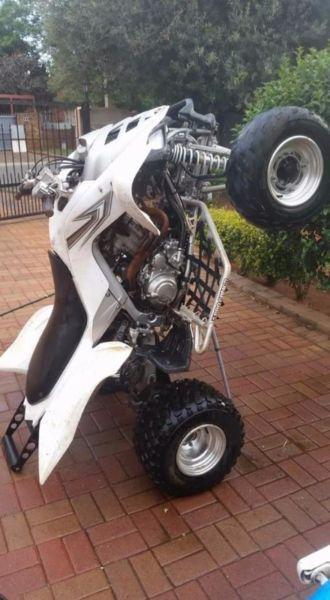 2006 Yamaha Raptor 700R 35000neg