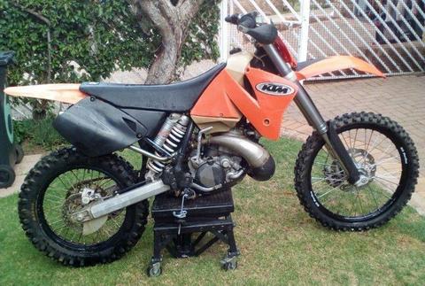 2002 KTM EXC 200cc - Offers Welcome