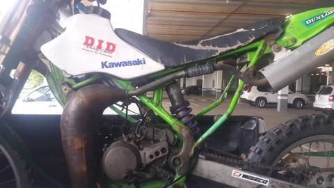 * * Kawasaki kx 100 stripping for spares * *