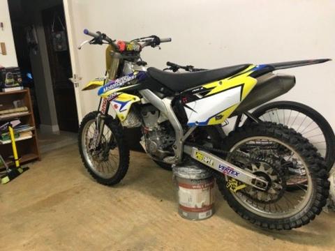 2010 Suzuki RM-Z450 R33,000