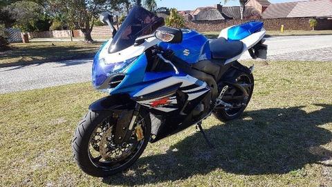 2014 Suzuki GSXR 1000 still like new only 8000km