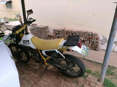 1992 Suzuki DR250S