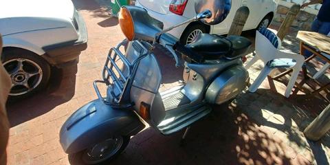 1980 Vespa p150x