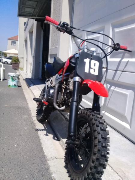 Pit bike 125 four stroke R5500