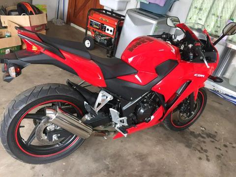 Honda CBR300 2016