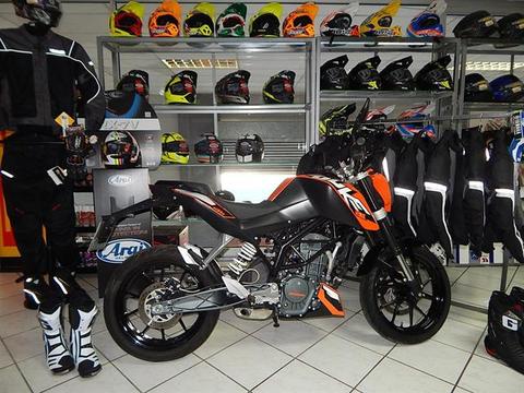 2015 KTM 200 Duke