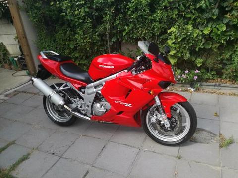 Ducati lookalike Hyosung GTO650R only R35000