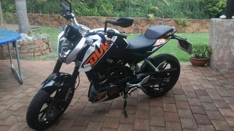 KTM Duke 125 2014