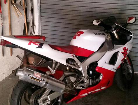 Yamaha YZF-R1 for sale/swap