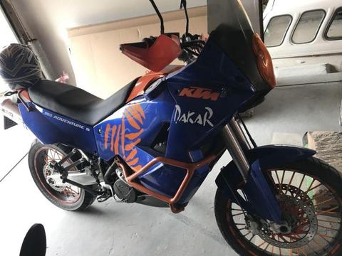 KTM 950 Adventure S Dakar