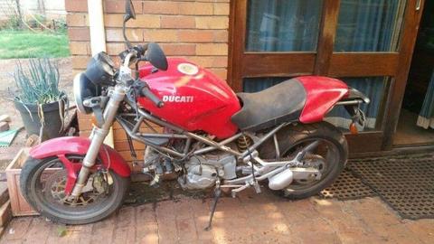 1996 Ducati Monster PROJECT BIKE or spares bike