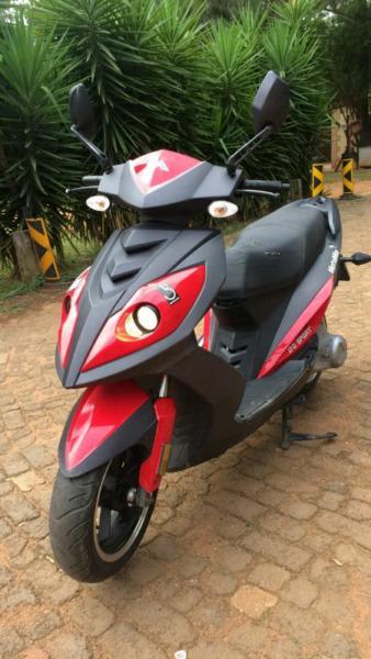 175cc scooter in perfect condition for salw