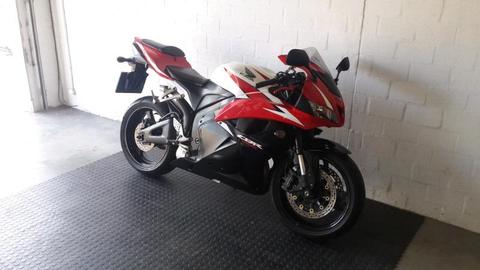 2010 Honda CBR600 *R20k below Retail Value