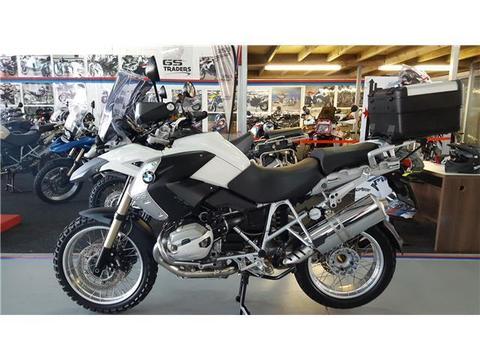 2010 BMW GS 1200 WITH ONLY 17000km -- GS Traders