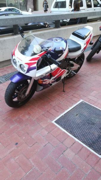 1989 Honda CBR