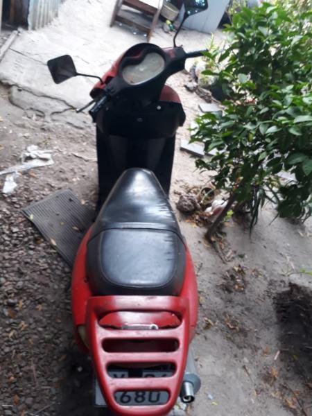MotoMia 185cc scooter