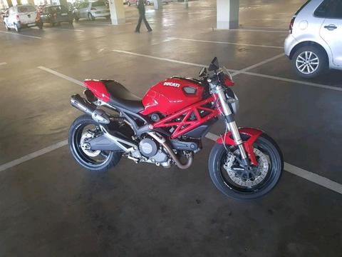 2009 Ducati monster