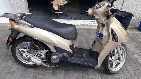 150cc scooter
