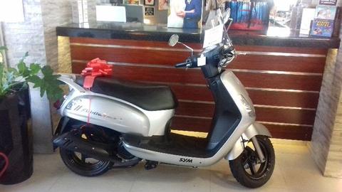 Brand New Suzuki 150cc Sym Scooter - unused. For sale at 15% discount