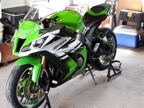 KAWASAKI ZX10R 30TH Anniversary edition