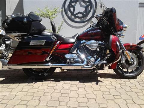 2011 Harley Davidson Ultra CVO Couch