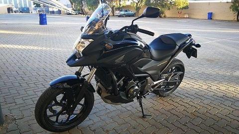 Honda NC 750 X, 2015 for sale. Price dropped again!!!!! R60 000-00. Low km's, light on fuel