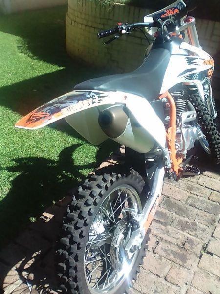 Big Boy Zooka TTR250 On/Off road 2014 Almost brand new Bargain!