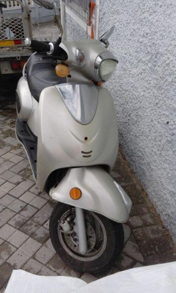 Eagle Wing Scooter 125 for sale R4500