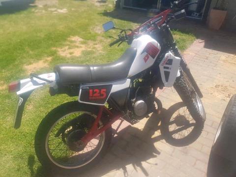 1982 Yamaha DT 125