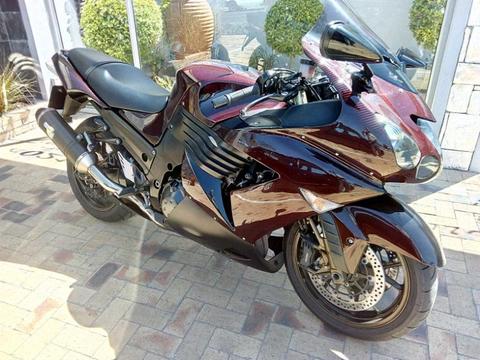 ONE OF A KIND 2006 KAWASAKI ZX14
