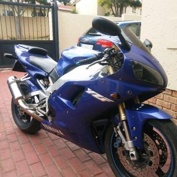 Yamaha R1 **URGENT SALE**