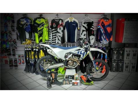 2017 Husqvarna FC250 MX with R15 000 Off Road Kit Included