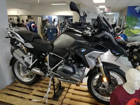 BMW R1200GS LC New spec 2018 Special - R239990.00