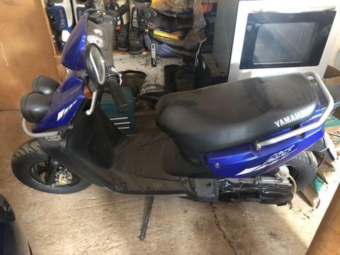 Yamaha BWS Big Wheel Scooter