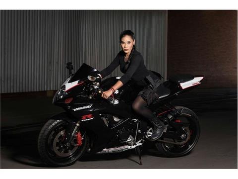 SUZUKI GSX-R 600 @ TAZMAN MOTORCYCLES