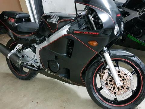 CBR 400 RR-Collectors Bike