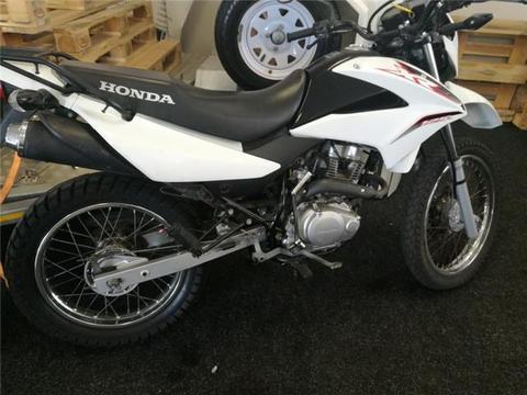 2015 honda 125 XR with low kms