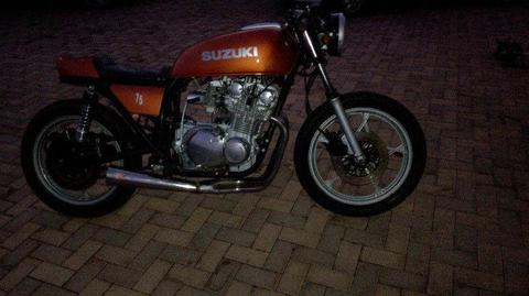 Suzuki GS 750