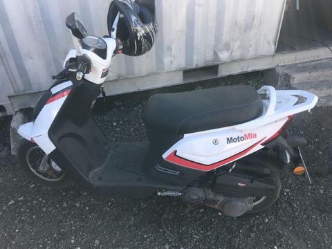 2015 moto mia scooter