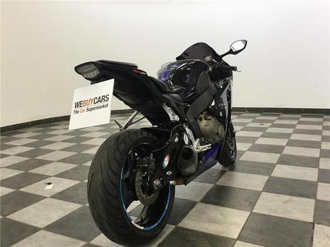 HONDA CBR 1000 RE FIREBLADE