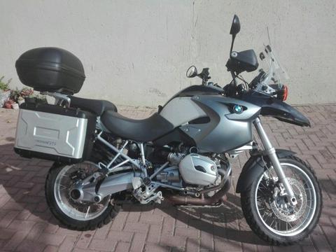 BMW GS1200R with lots of extras