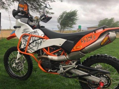 KTM 690 with touring fairing