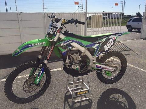 2016 KX450 F FOR SALE - STILL VERY NEW & LOW HOURS ! STILL ORIGINAL FRONT TYRE