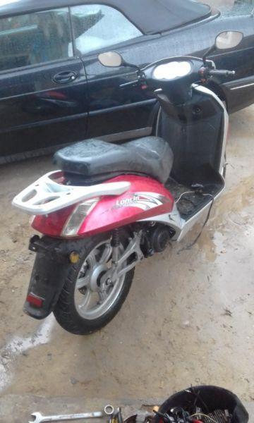 Loncin LX150T-5 Scooter for spares