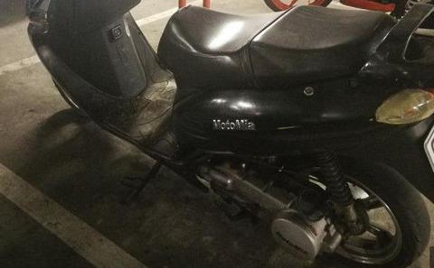 MOTOMIA / JONWAY AUTOMATIC SCOOTER ( BY QUAL BIKE MAC- OLD SCHOOL ) R 3 000 NEG