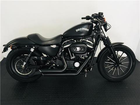 Harley-Davidson Sportster 883 Iron - METALHEADS MOTORCYCLES