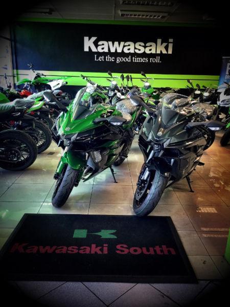 2018 Kawasaki Ninja H2 1000sx (new) ABS (@ Kawasaki South)